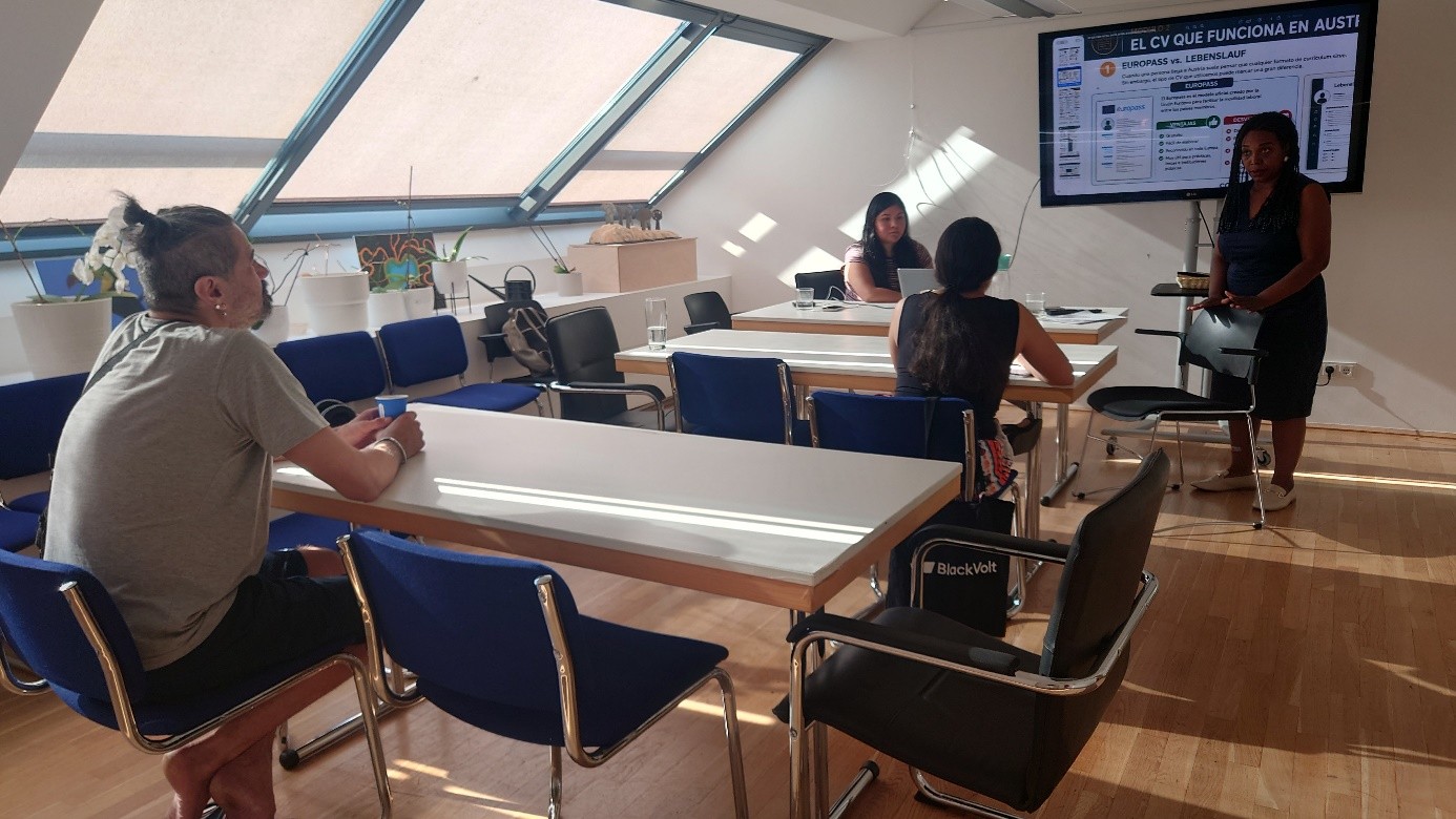 Colombianos en Austria participaron en taller sobre competencias laborales.